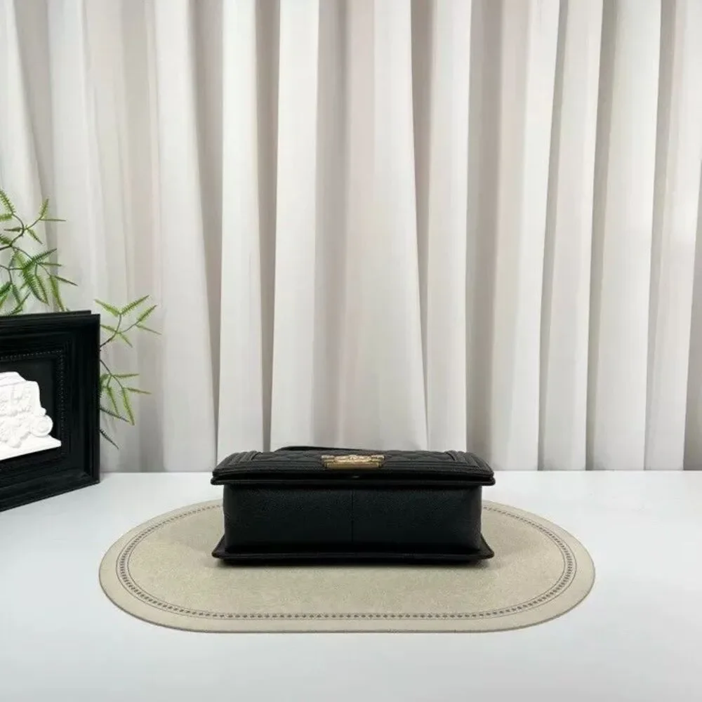 Chanel Women Pre-Loved Bag Very Good Condition